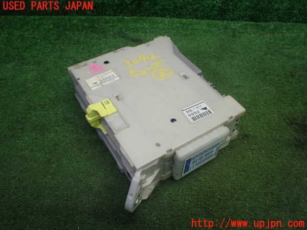 1UPJ-30426742]ヴェルファイア(ANH20W)ヒューズボックス2 中古_m0001.jpg