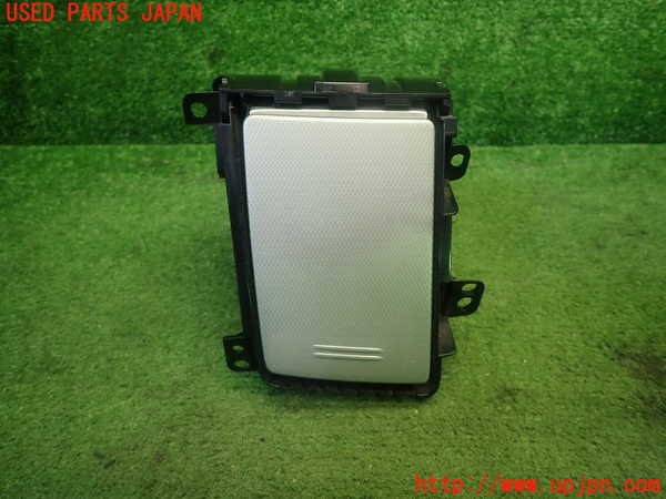 1UPJ-30427843]ヴェルファイア(ANH20W)小物入れ3 中古_m0001.jpg