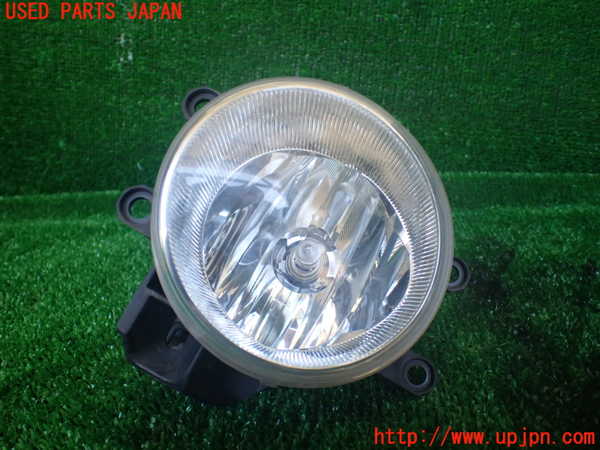 1UPJ-30431182]エスティマハイブリッド(AHR20W)左フォグ 中古_m0001.jpg