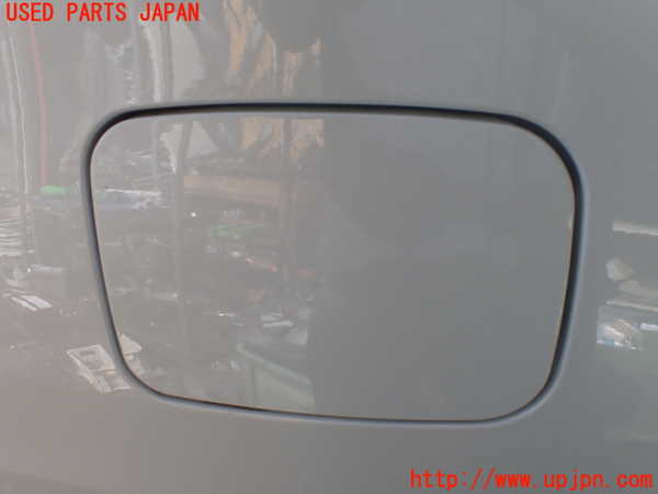 1UPJ-30431690]エスティマハイブリッド(AHR20W)フューエルリッド 中古_m0001.jpg