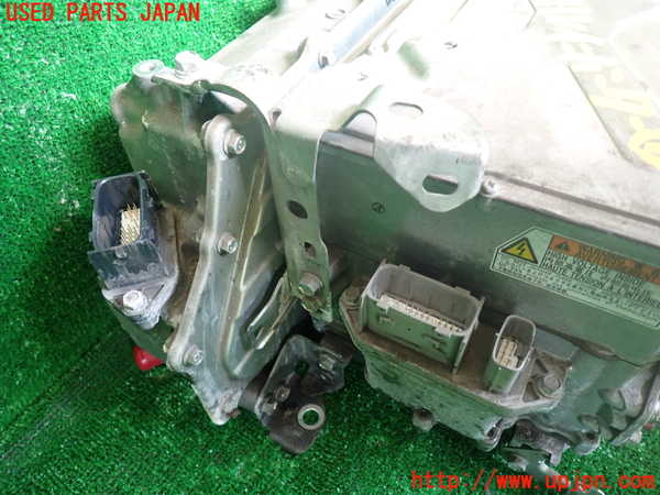 1UPJ-30436916]エスティマハイブリッド(AHR20W)インバーターコンバーター 中古_m0003.jpg