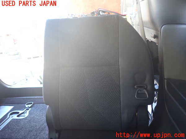 1UPJ-30437265]エスティマハイブリッド(AHR20W)左3列目シート 中古_m0002.jpg