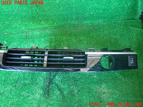 1UPJ-30437526]エスティマハイブリッド(AHR20W)エアコン吹き出し口1 (真中) 中古_m0002.jpg