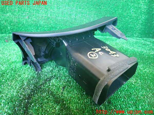 1UPJ-30437527]エスティマハイブリッド(AHR20W)エアコン吹き出し口2 (右) 中古_m0002.jpg