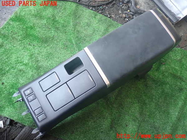 1UPJ-30437540]エスティマハイブリッド(AHR20W)センターコンソール 中古_m0001.jpg