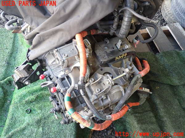 1UPJ-30443010]エスティマハイブリッド(AHR20W)ミッション AT 2AZ-FXE 4WD 中古_m0001.jpg