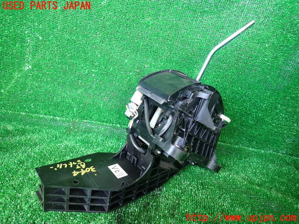 1UPJ-30447555]エスティマハイブリッド(AHR20W)ATシフトレバー 中古_m0002.jpg