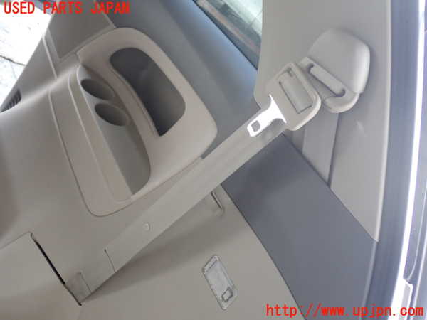 1UPJ-30447245]エスティマハイブリッド(AHR20W)右3列目シートベルト 中古_m0001.jpg