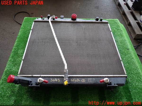 2UPJ-30452321]ハイエースバン200系(TRH200V)ラジエーター1 中古_m0001.jpg