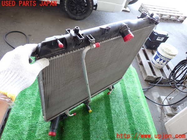 2UPJ-30452321]ハイエースバン200系(TRH200V)ラジエーター1 中古_m0002.jpg