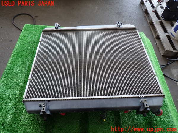 2UPJ-30452321]ハイエースバン200系(TRH200V)ラジエーター1 中古_m0004.jpg