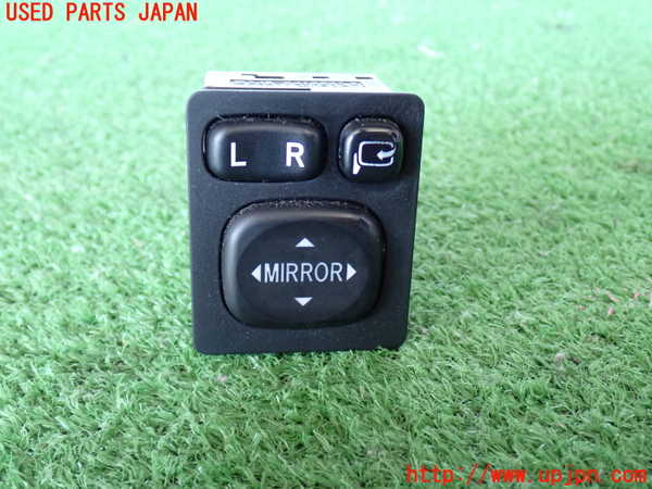 5UPJ-30456280]ハイエースバン200系(TRH200V)ミラースイッチ 中古_m0001.jpg