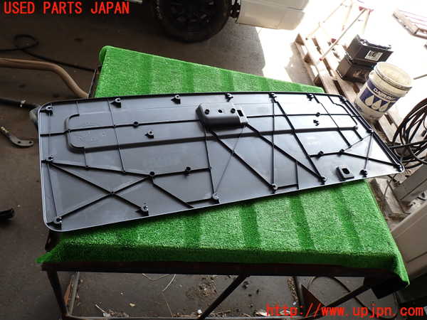 2UPJ-30451578]ハイエースバン200系(TRH200V)バックドア内張り 中古_m0004.jpg