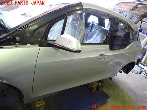 2UPJ-30461260]BMW i3(1Z06)(I01)左前ドア (43R-007951 M19) 中古_m0001.jpg