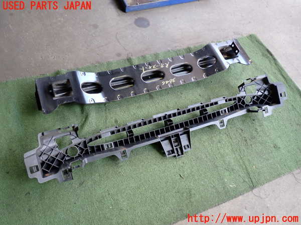 2UPJ-30461614]BMW i3(1Z06)(I01)リアバンパーホースメント 中古_m0002.jpg