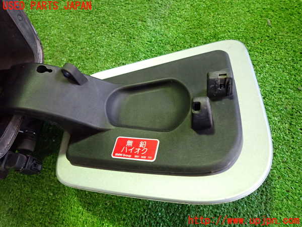 2UPJ-30461690]BMW i3(1Z06)(I01)フューエルリッド 中古_m0003.jpg