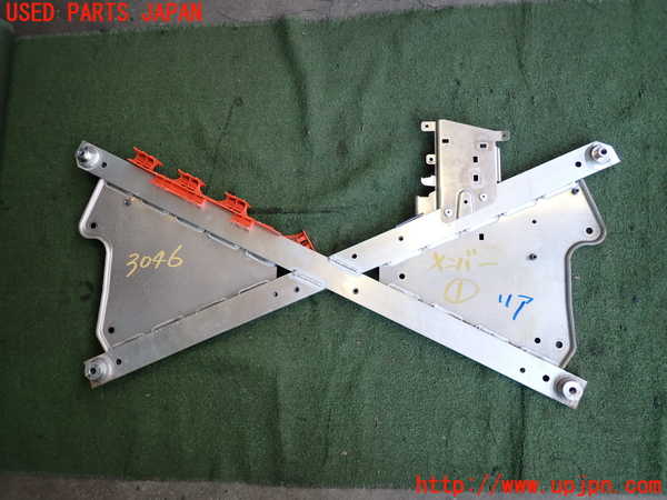 2UPJ-30465296]BMW i3(1Z06)(I01)メンバー1 中古_m0001.jpg