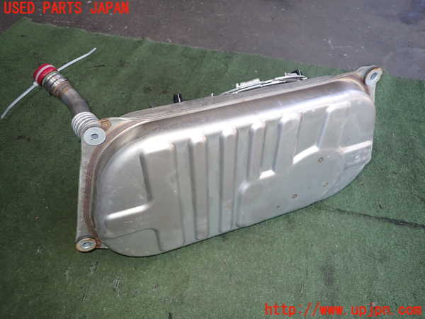 2UPJ-30462500]BMW i3(1Z06)(I01)燃料タンク 中古_m0003.jpg
