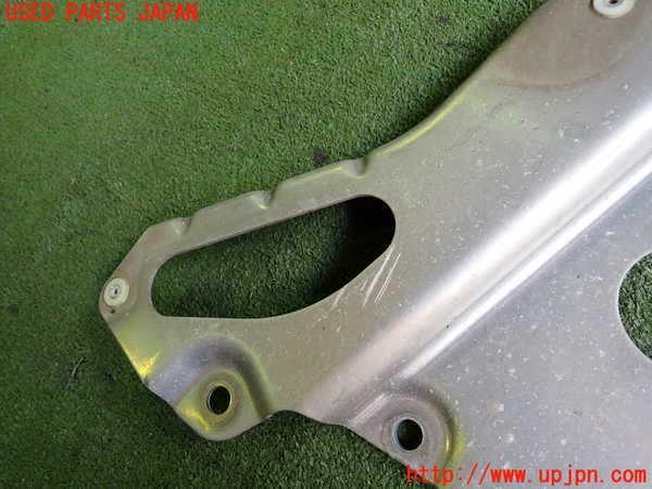 2UPJ-30461721]BMW i3(1Z06)(I01)アンダーカバー1 中古_m0004.jpg