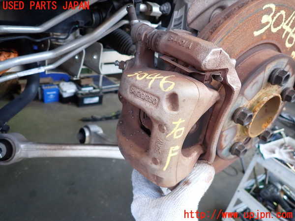 2UPJ-30464080]BMW i3(1Z06)(I01)右フロントキャリパー 中古_m0001.jpg