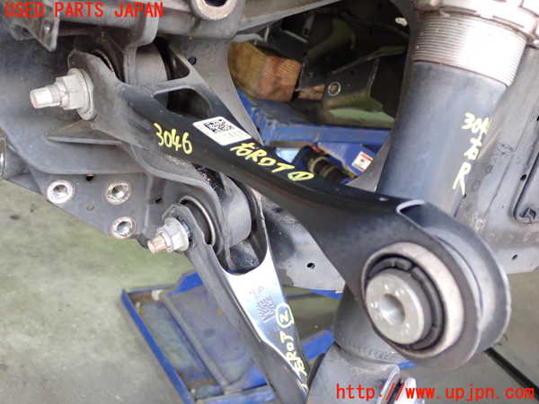 2UPJ-30465200]BMW i3(1Z06)(I01)右リアロアアーム1 中古_m0001.jpg