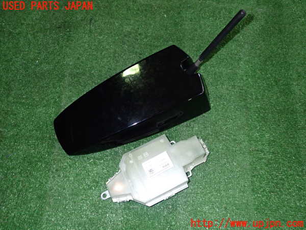 2UPJ-30466550]BMW i3(1Z06)(I01)アンテナ 【ジャンク品】 中古_m0001.jpg