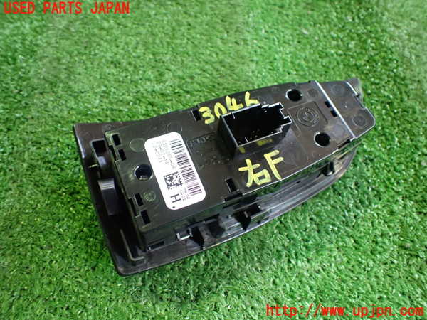 2UPJ-30466240]BMW i3(1Z06)(I01)右前パワーウィンドウスイッチ 中古_m0002.jpg