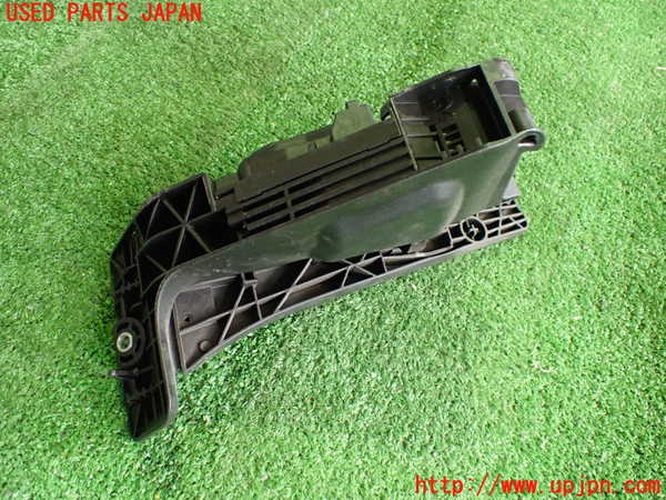 2UPJ-30466382]BMW i3(1Z06)(I01)センサー2 (アクセル) 中古_m0003.jpg
