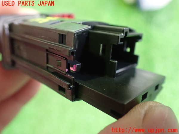 2UPJ-30466290]BMW i3(1Z06)(I01)ハザードスイッチ 中古_m0003.jpg