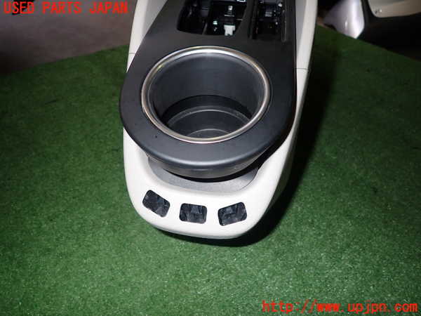2UPJ-30467540]BMW i3(1Z06)(I01)センターコンソール 中古_m0005.jpg