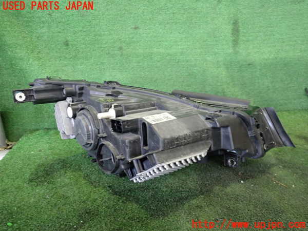 2UPJ-30471132]BMW i3(1Z06)左ヘッドライト LED 中古 (I01)_m0002.jpg