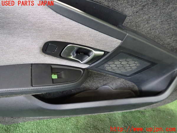 2UPJ-30471264]BMW i3(1Z06)左前ドア内張り 中古 (I01)_m0002.jpg