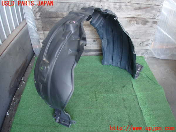 2UPJ-30481092]ヤリス(YARIS)(KSP210)左前フェンダーライナー 中古_m0004.jpg
