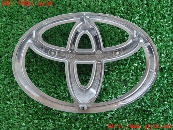 2UPJ-30481631]ヤリス(YARIS)(KSP210)エンブレム1 中古_m0002.jpg