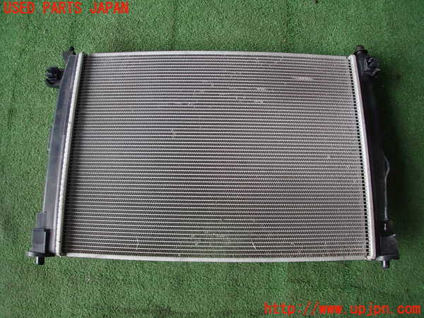 2UPJ-30482321]ヤリス(YARIS)(KSP210)ラジエーター1 中古_m0002.jpg