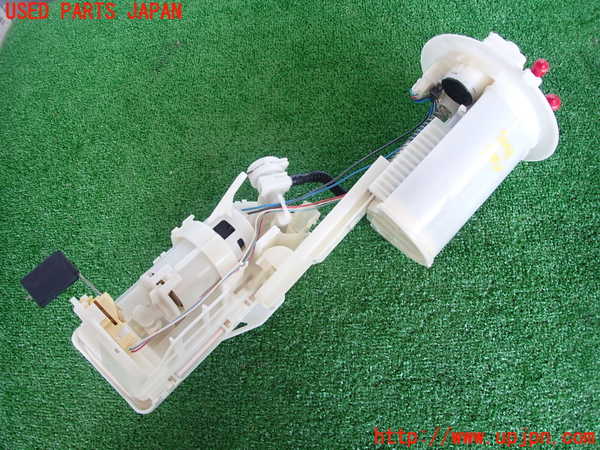 2UPJ-30482510]ヤリス(YARIS)(KSP210)燃料ポンプ 中古_m0001.jpg