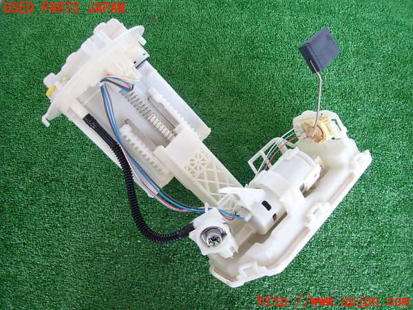 2UPJ-30482510]ヤリス(YARIS)(KSP210)燃料ポンプ 中古_m0002.jpg