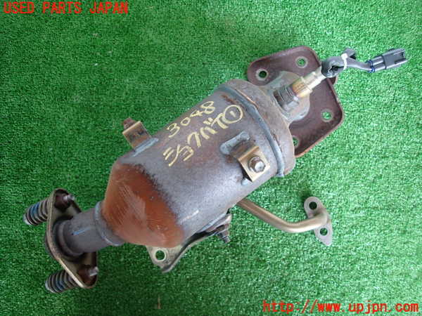 2UPJ-30482661]ヤリス(YARIS)(KSP210)触媒1 中古_m0001.jpg
