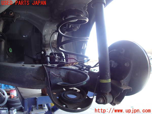 2UPJ-30485100]ヤリス(YARIS)(KSP210)右リアスプリング 中古_m0001.jpg