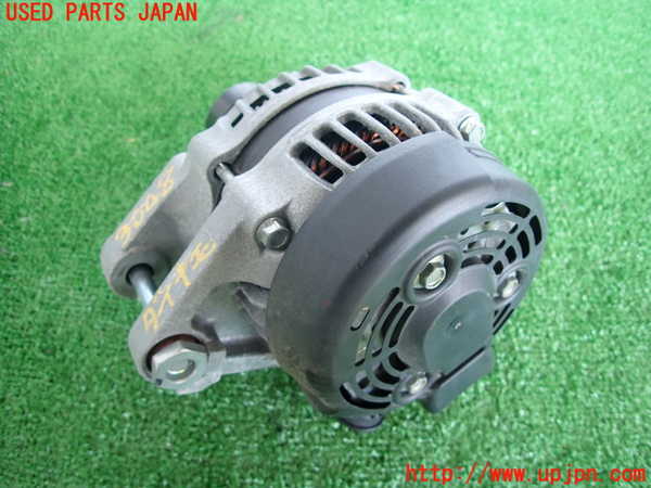2UPJ-30486015]ヤリス(YARIS)(KSP210)オルタネーター(ダイナモ) 中古_m0002.jpg