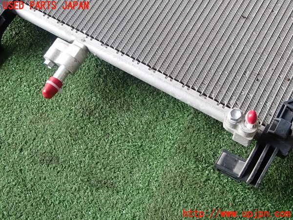 2UPJ-30486031]ヤリス(YARIS)(KSP210)エアコンコンデンサー1 中古_m0004.jpg
