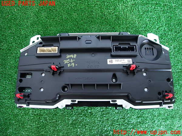2UPJ-30486170]ヤリス(YARIS)(KSP210)スピードメーター 中古_m0002.jpg