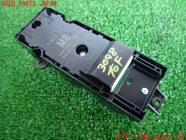 2UPJ-30486240]ヤリス(YARIS)(KSP210)右前パワーウィンドウスイッチ 中古_m0002.jpg