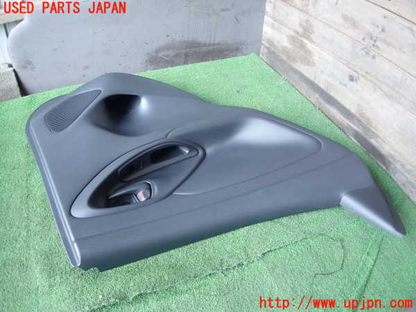 2UPJ-30481324]ヤリス(YARIS)(KSP210)左後ドア内張り 中古_m0003.jpg