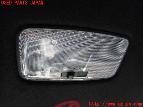 2UPJ-30486412]ヤリス(YARIS)(KSP210)ルームランプ2 (真中 2列目) 中古_m0001.jpg