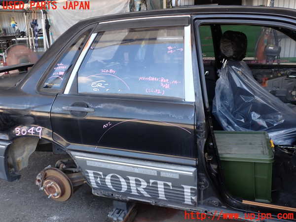 2UPJ-30491290]ギャラン(E39A)右後ドア (ジャンク品) (43R-00033) 中古_m0001.jpg