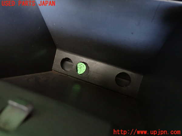 2UPJ-30497841]ギャラン(E39A)小物入れ1 中古_m0004.jpg