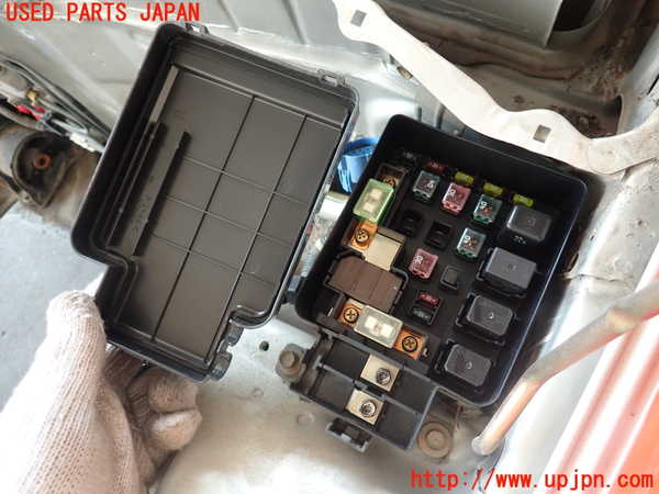 2UPJ-30506741]シビック フェリオ(EK3)ヒューズボックス1 中古_m0002.jpg