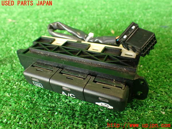 2UPJ-30506300]シビック フェリオ(EK3)デフォッガースイッチ 中古_m0001.jpg