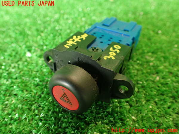 2UPJ-30506290]シビック フェリオ(EK3)ハザードスイッチ 中古_m0001.jpg